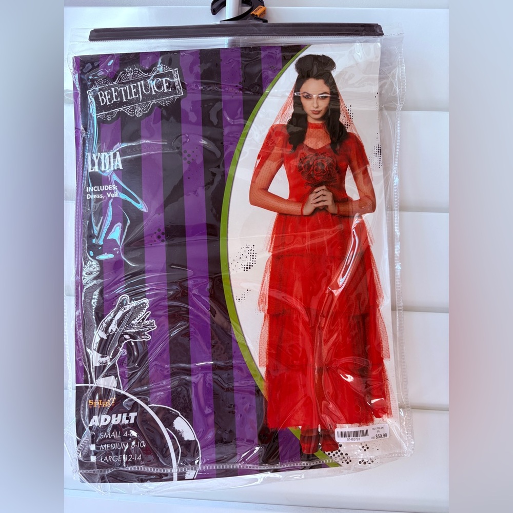 Beetlejuice, Lydia Red Bride Costume